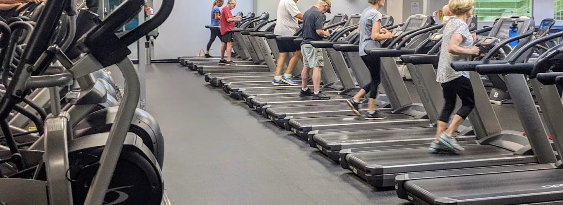 Palmer Ranch YMCA - Treadmills Fitness